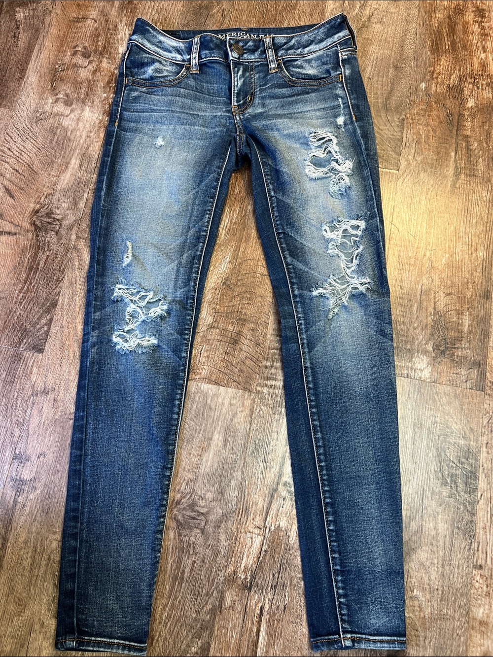 American Eagle Outfitters Distressed Skinny Jeans - Blue Wash